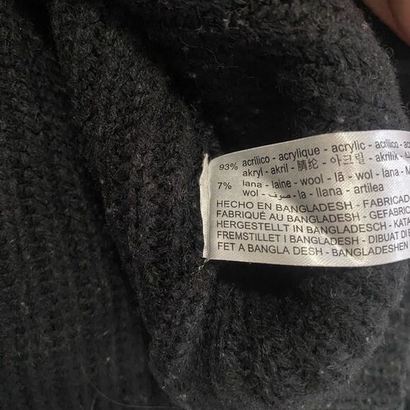 Zara Turtle Neck Knitted Sweater - Picture 3 of 4